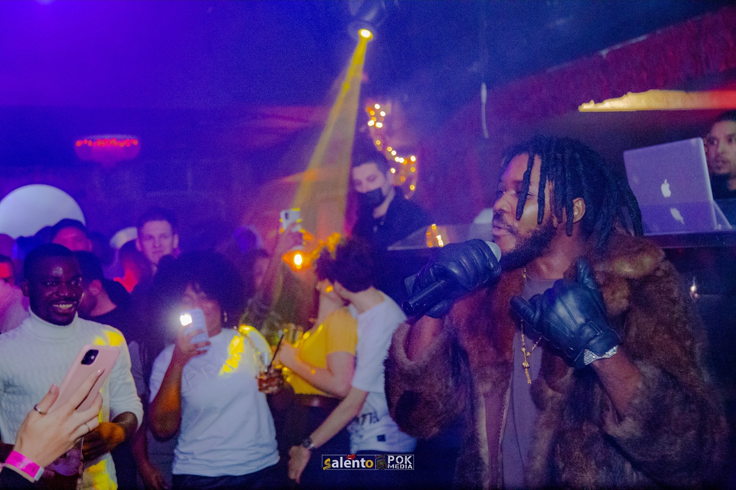 GIVINCHI Brings the Streets to the Stage